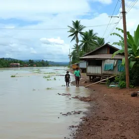 Iguape (SP): Famílias voltam para casa após cheia do Rio Ribeira